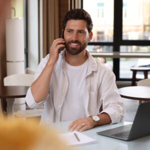 Abilità fondamentali per telefonate professionali