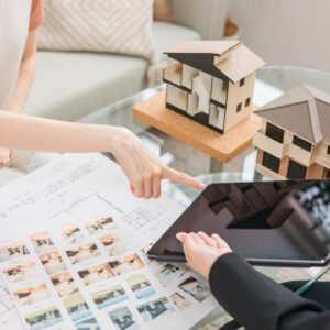 Compravendite immobiliari e irregolarità edilizio-urbanistica